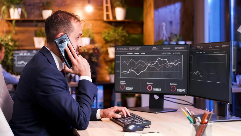 Growth marketing strategy maximizing return on investment (ROI)